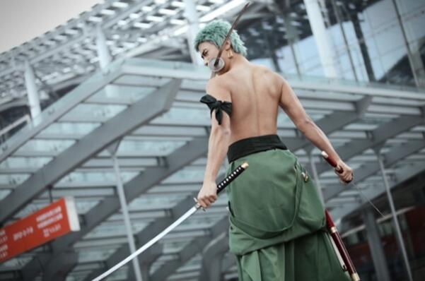 ‘开云官网’整容失败？Apink孙娜恩出席活动大变样 被质疑整容(图2)