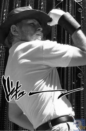 不可思议！库里因违规踏入球场被禁赛-kaiyun(图2)